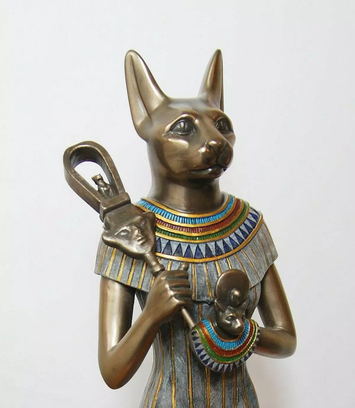 د مصر د Mau (87 عکس): د نسل تفصيل، د پيشوګانې د ماهیت لري. د چورت kittens او نورو رنګ پيشوګانې مشخصات 13166_9
