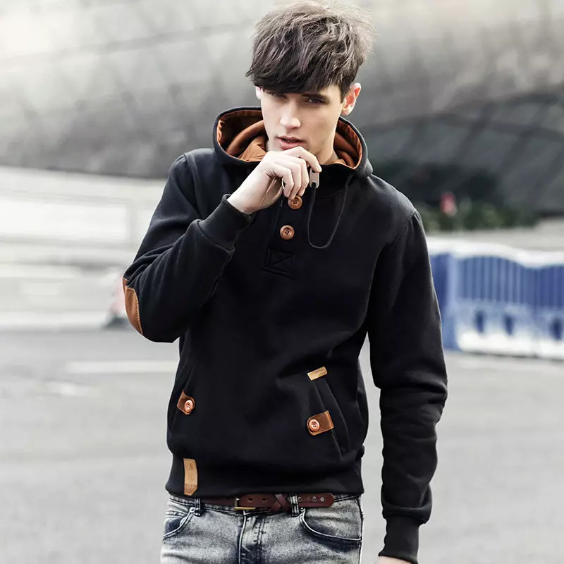 Hoodies Teens Fashionable (98 Foto): Pembom, model paling modis dan curam 2021 1318_17