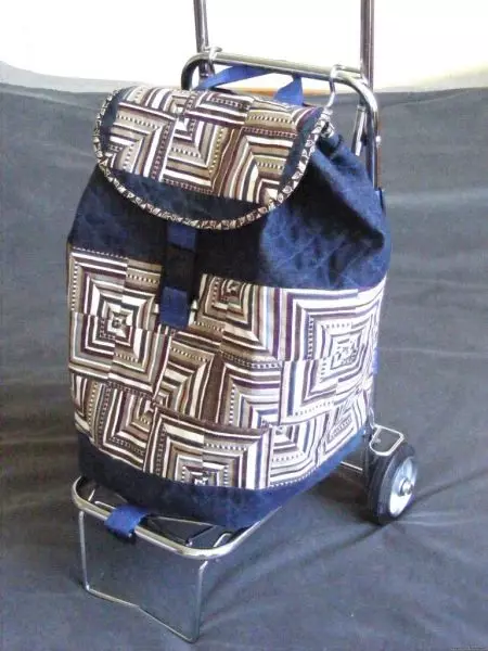كيفية خياطة حقيبة تسوق مع أنماط الخاصة يديك (42 صور): حقيبة المتسوق من النسيج، ونموذج لعربة خرطوشة 13248_32