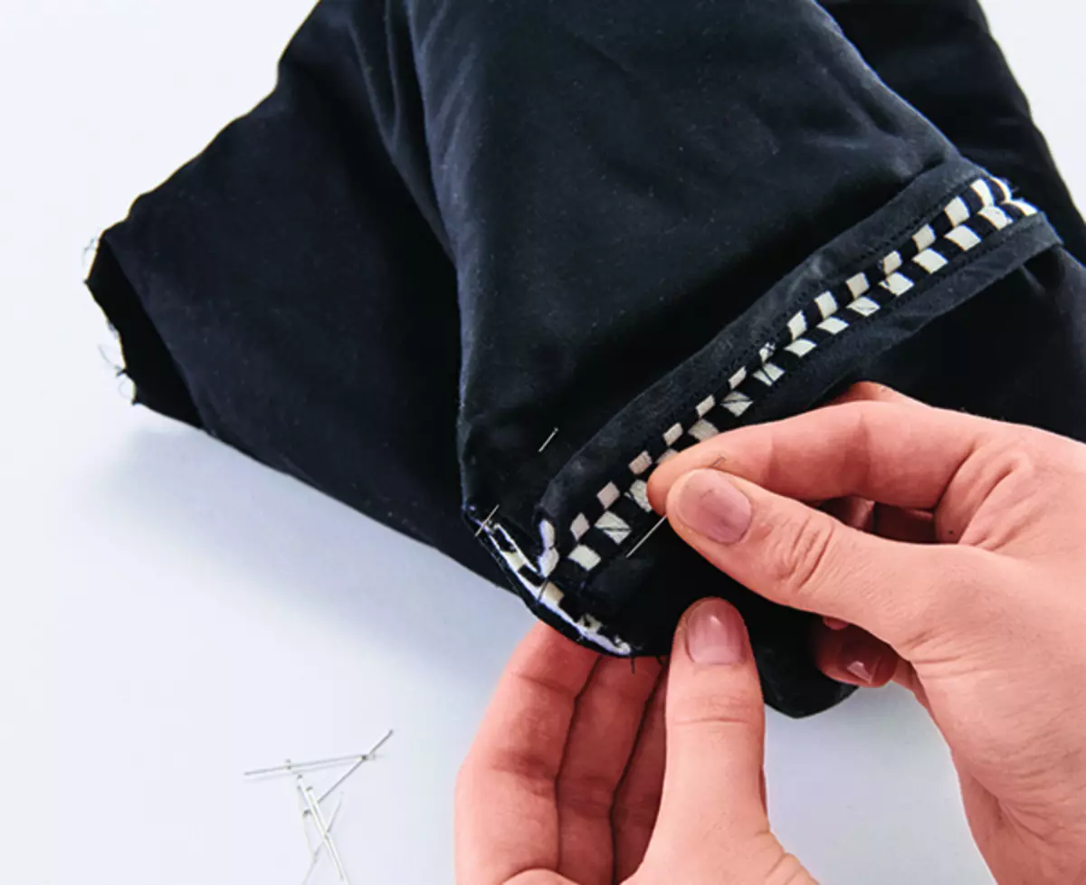 Cómo coser una bolsa de tela con sus propias manos (51 fotos): patrones de patrones de lino y tapiz, clase magistral por modelos de costura hechos de solapas 13249_37