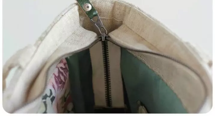 Läderväska med egna händer (164 foton): Mönster, hur man syr från läder och läder, masterklass från bitar, decoupage Women's Bag 13259_118