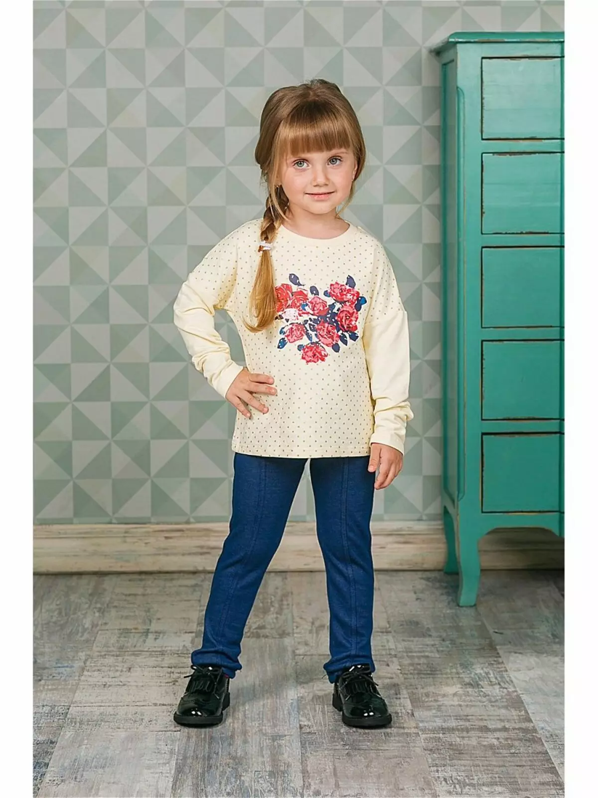 소녀를위한 스웨터 (80 장 사진) : 소녀를위한 사춘기 모델 10-12 및 13-14 세, 스웨터 Faberlik, Nekst, 모피, 번개 1326_36