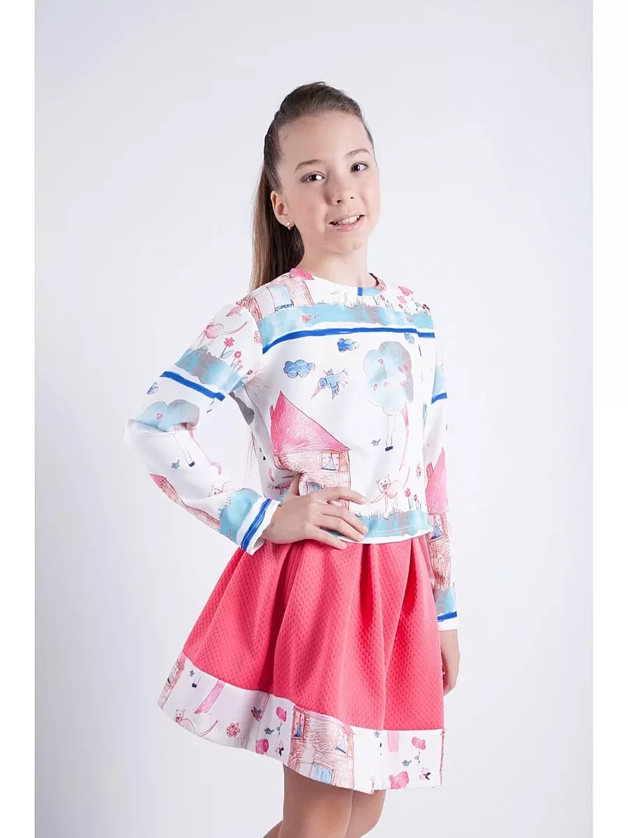 Sweatshirt for the girl (80 photos): adolescent models for girls 10-12 and 13-14 years old, Sweatshirt Faberlik, Nekst, on Fur, Lightning 1326_4