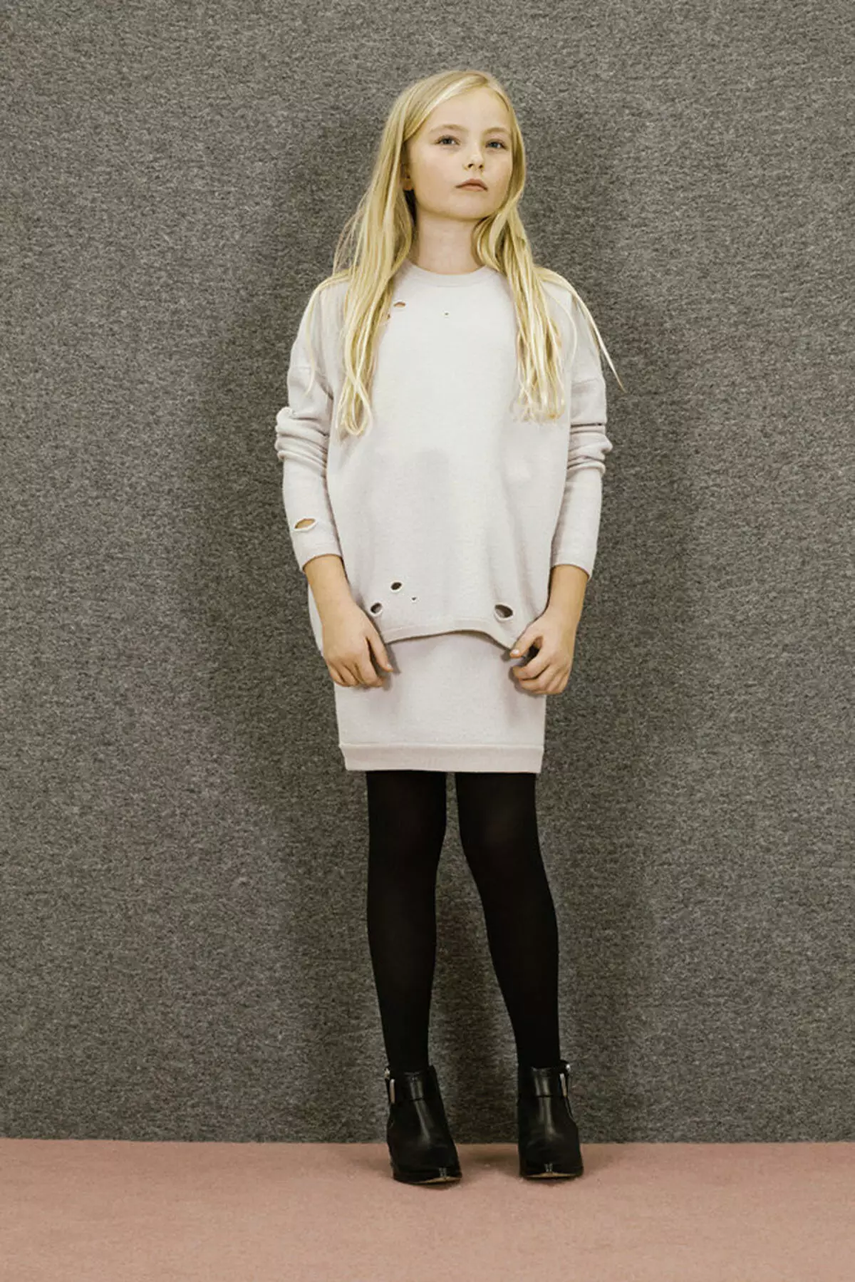 Sweatshirt for the girl (80 photos): adolescent models for girls 10-12 and 13-14 years old, Sweatshirt Faberlik, Nekst, on Fur, Lightning 1326_51