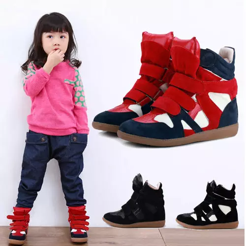 Snickers za dekleta (60 fotografij): modeli čevljev za dekleta 10-12 let, zimske modne možnosti za najstnike 13270_11