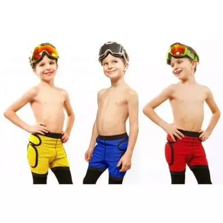 Pantalóns de protección (34 fotos): Modelos infantís e mulleres para rolos, snowboard e para patinar con figura coa protección do cócbona 13280_17