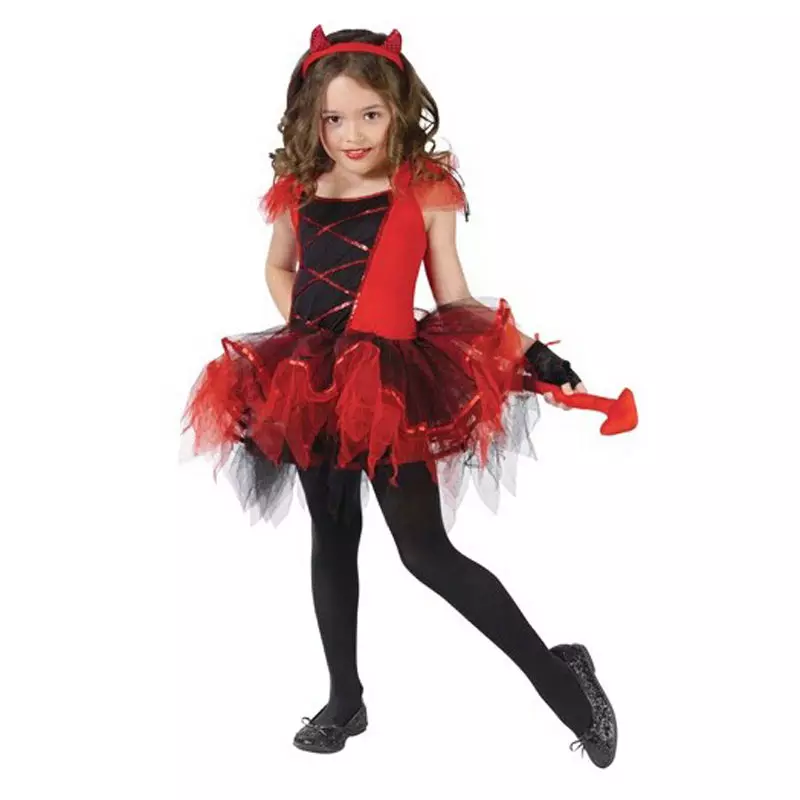 Costumi per bambini di Carnevale (88 foto): sotto forma di un ragno uomo, pirata, riccio e gallo, gatti 13289_64