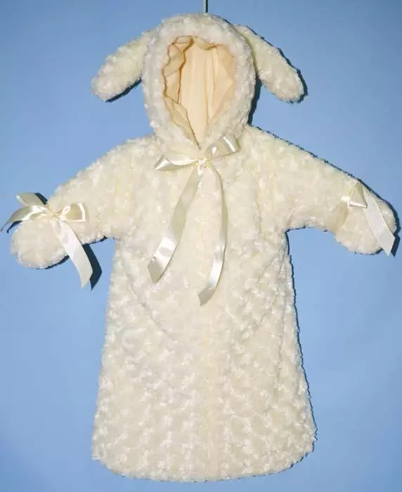 Winter overalls envelope for newborns (53 photos): envelope transformer, which is better to take on an extract in winter, model on sheepin 13296_52