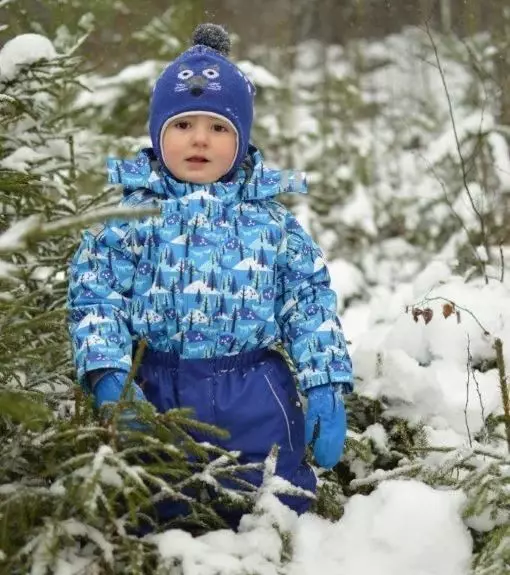 Finsk vinteralleder for børn (93 billeder): Vinterfluff Jumpsuit til piger, modeller fra Kerry, Reim, Hupe og Lassie 13297_13