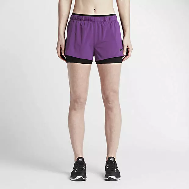 Nike Shorts (63 foto's): Dames Dri Fit en Nike Pro-modellen, compressie, sportbasketbal en boksen, kinderen, shorts rok 13298_23