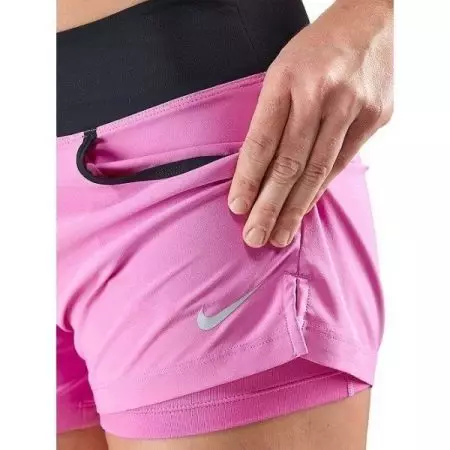 Selesema Nike (63 Foto): Model Fit dan Nike Pro Wanita, Mampatan, Bola Keranjang Sukan dan Tinju, Kanak-kanak, Skirt Shorts 13298_29