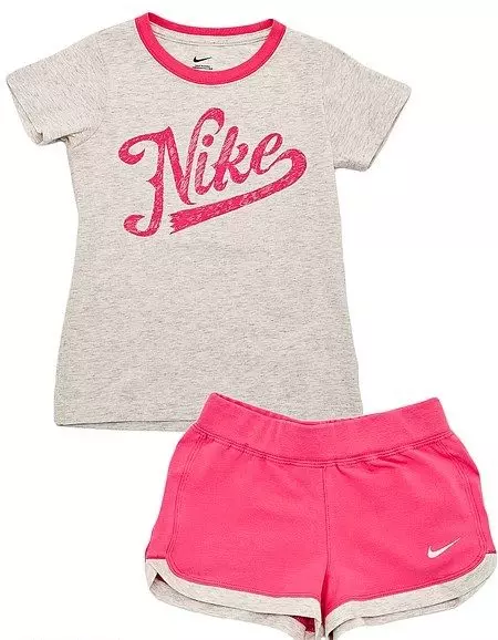 Nike Shorts (63 fotoj): Women's Dri Fit kaj Nike Pro Modeloj, kunpremo, sporta basketbalo kaj boksado, infanoj, mallongaj jupoj 13298_34