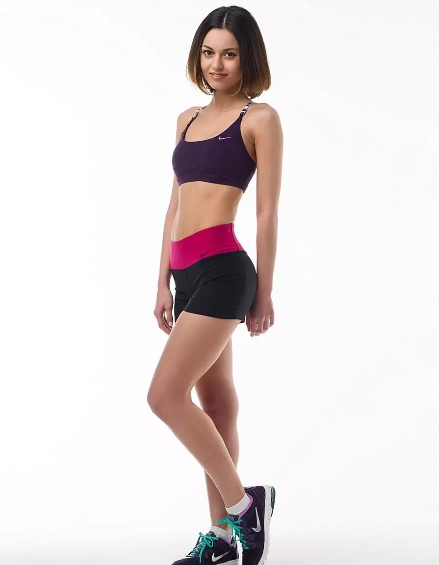Nike Шорты (63 сүрөт): Женская DRI Дене жана Nike Pro моделдер, кысуу, спорт баскетбол, бокс, балдар, шорты юбка 13298_47