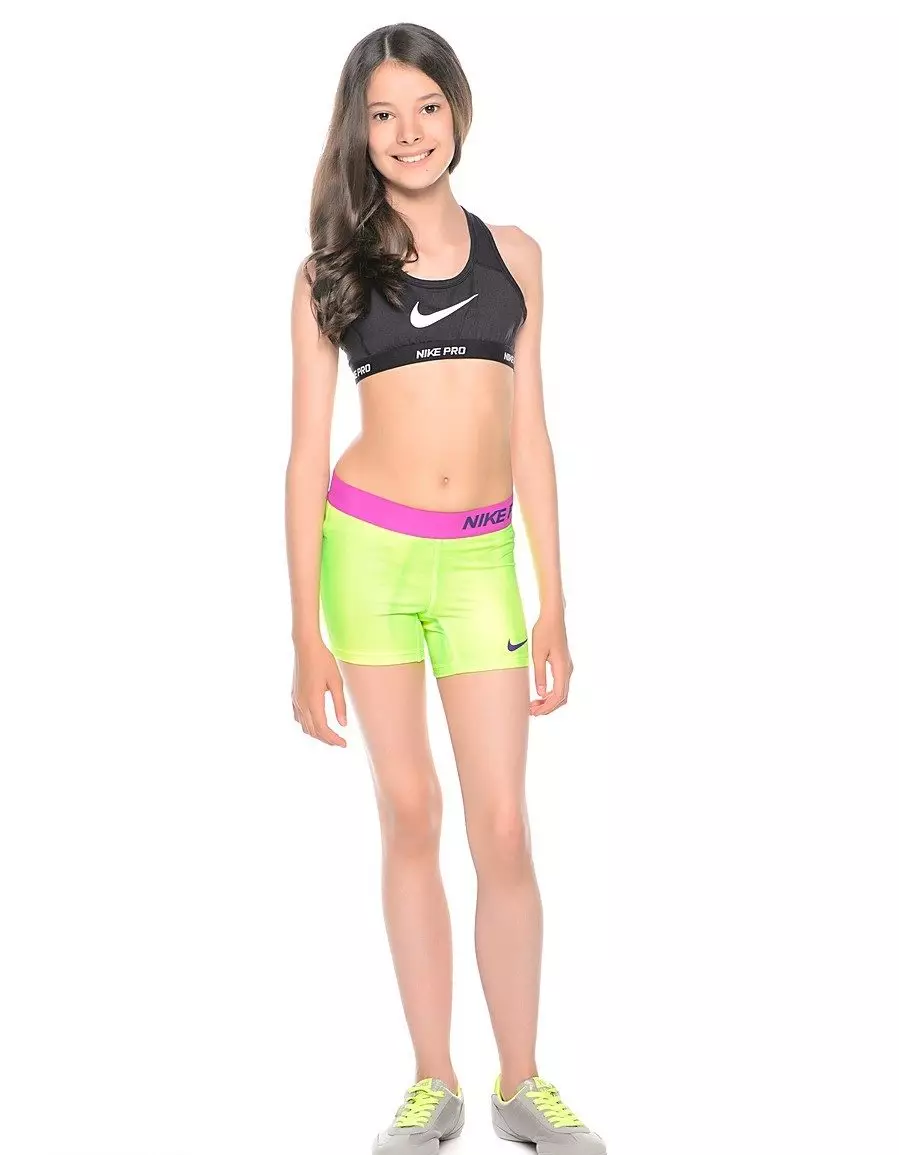 Nike Shorts (63 fotoj): Women's Dri Fit kaj Nike Pro Modeloj, kunpremo, sporta basketbalo kaj boksado, infanoj, mallongaj jupoj 13298_51