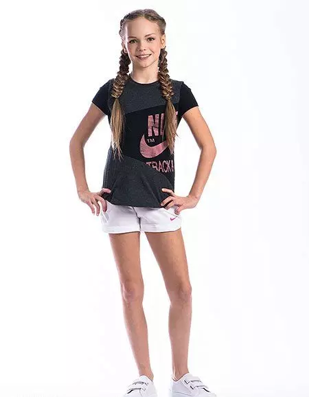 Nike Shorts (63 foto's): Dames Dri Fit en Nike Pro-modellen, compressie, sportbasketbal en boksen, kinderen, shorts rok 13298_53