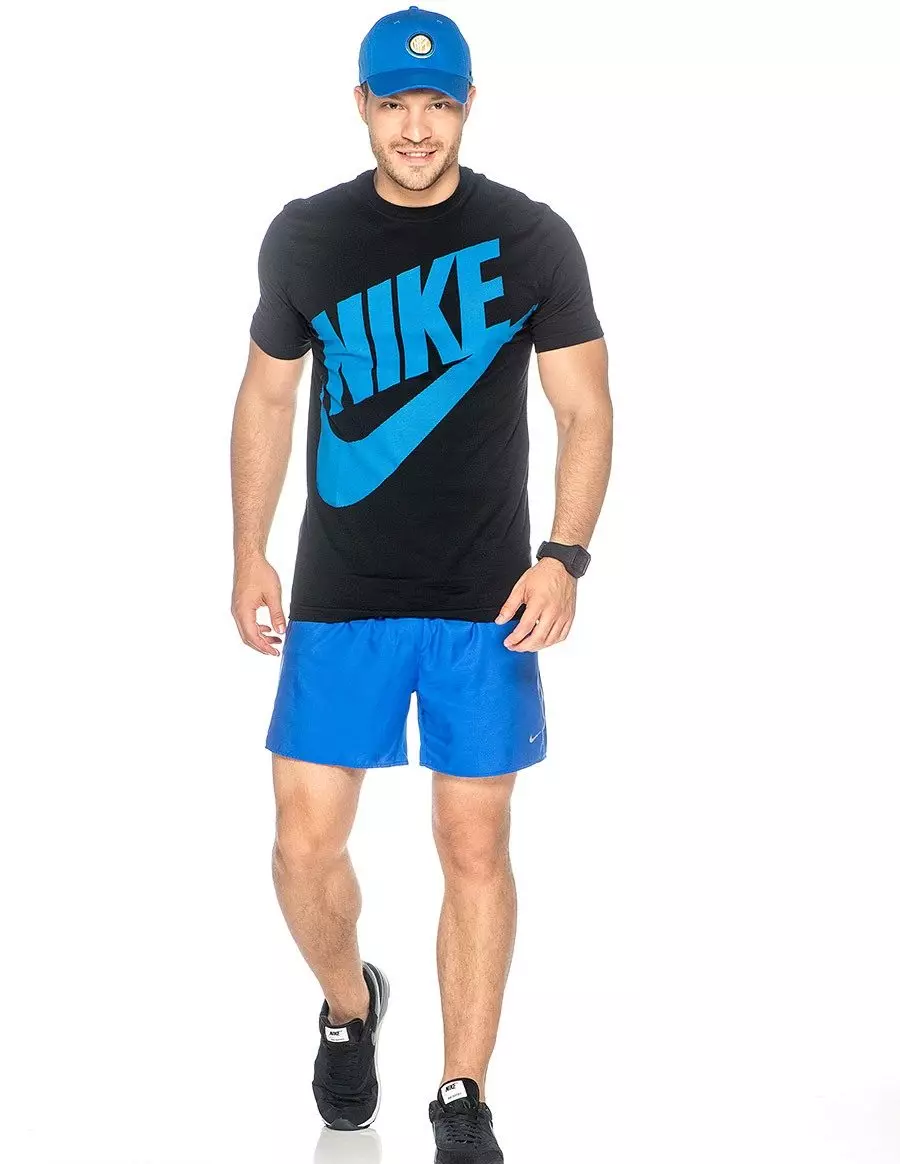 Sports shorts (84 billeder): Kort kvindelige sportsmodeller, shorts nederdel, stram, sort, dragt, strikket 13304_17