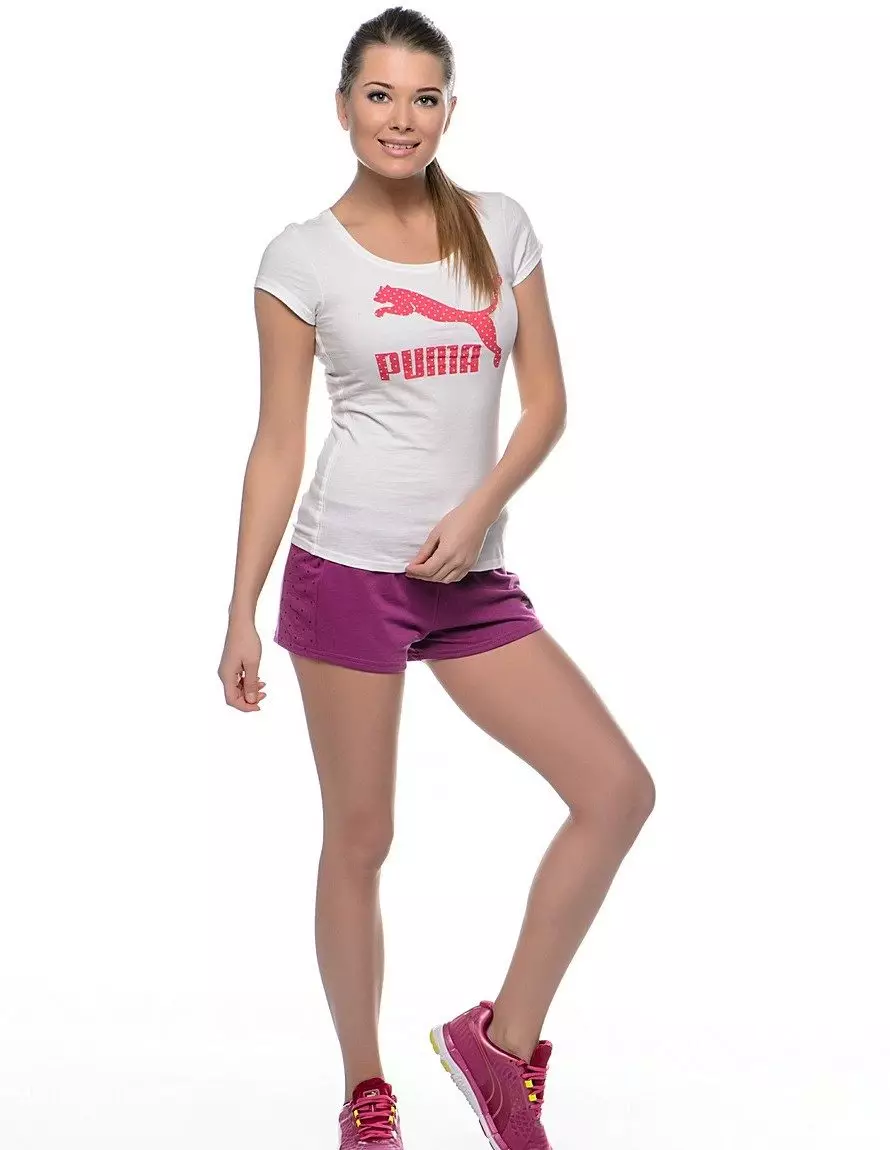 Sports shorts (84 billeder): Kort kvindelige sportsmodeller, shorts nederdel, stram, sort, dragt, strikket 13304_30