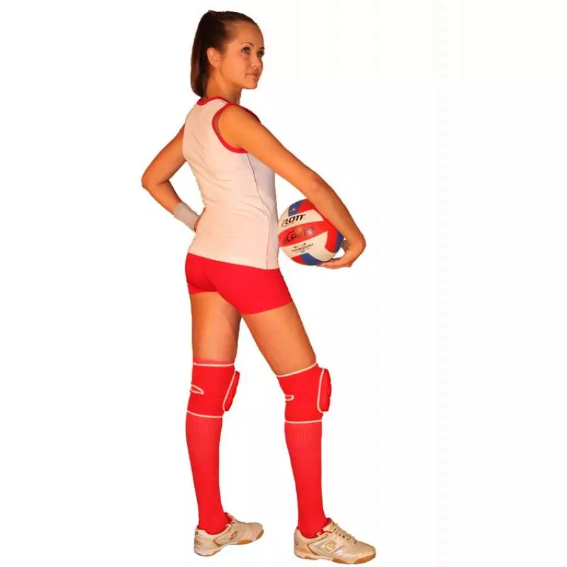 Sports shorts (84 billeder): Kort kvindelige sportsmodeller, shorts nederdel, stram, sort, dragt, strikket 13304_44