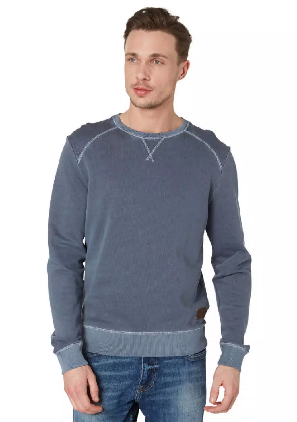 Trendy Sweatshirts 2021 (221 Fotografii): Ce este și cum să purtați, izolați 1333_85