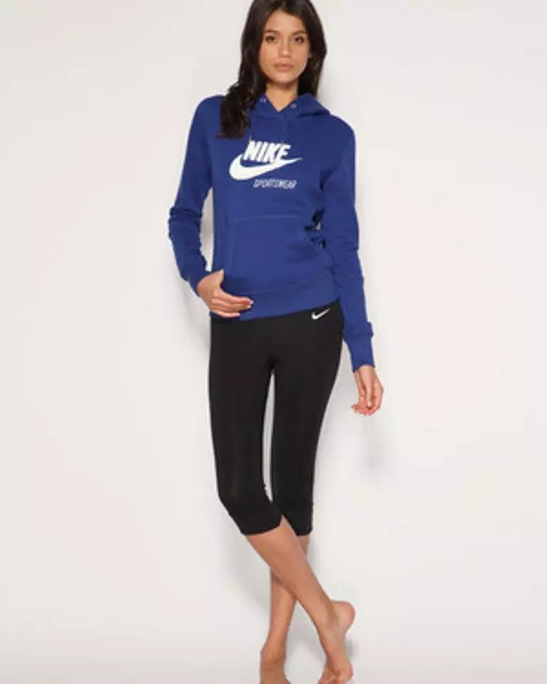 Sieviešu džemperi Nike (Nike) (58 fotogrāfijas): Sporta modeļi, Nike Air, Nike-Aw77, ar drukāt 