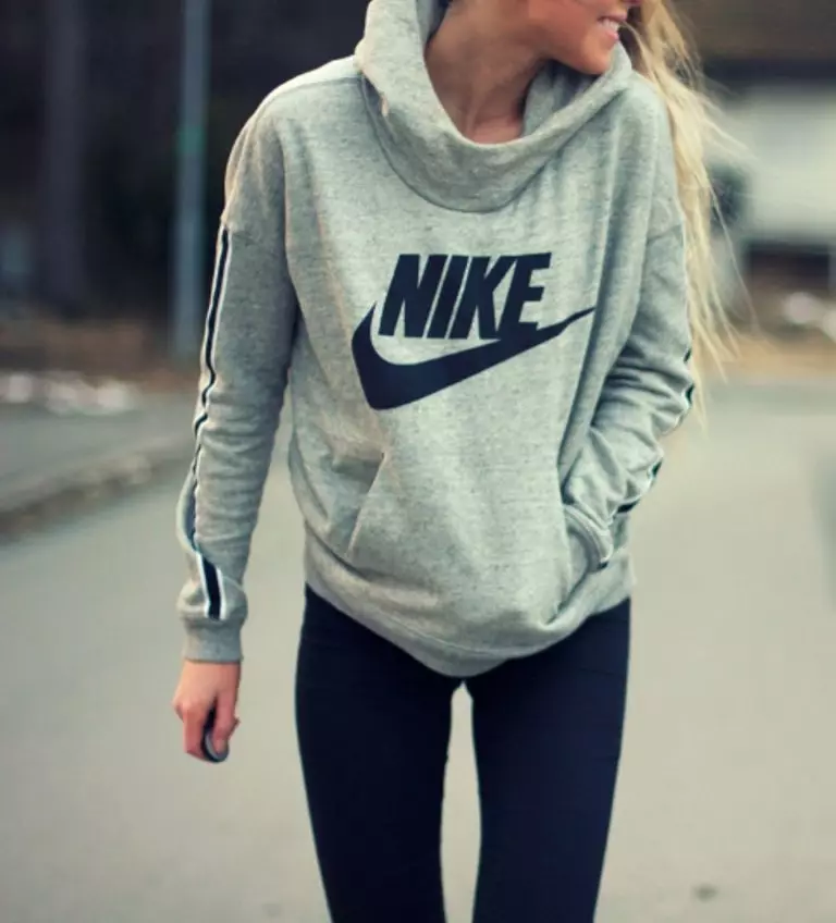 Nők Sweatshirts Nike (Nike) (58 fotók): Sportruházati modellek, Nike Air, Nike-AW77, nyomtatással, 