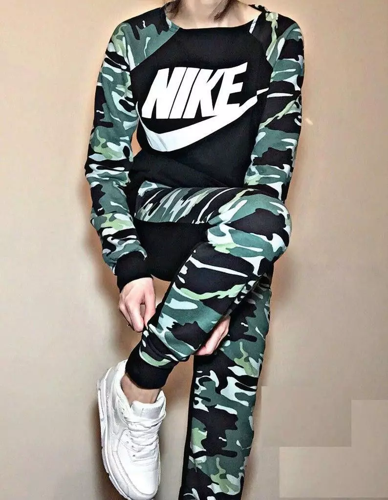 Nők Sweatshirts Nike (Nike) (58 fotók): Sportruházati modellek, Nike Air, Nike-AW77, nyomtatással, 