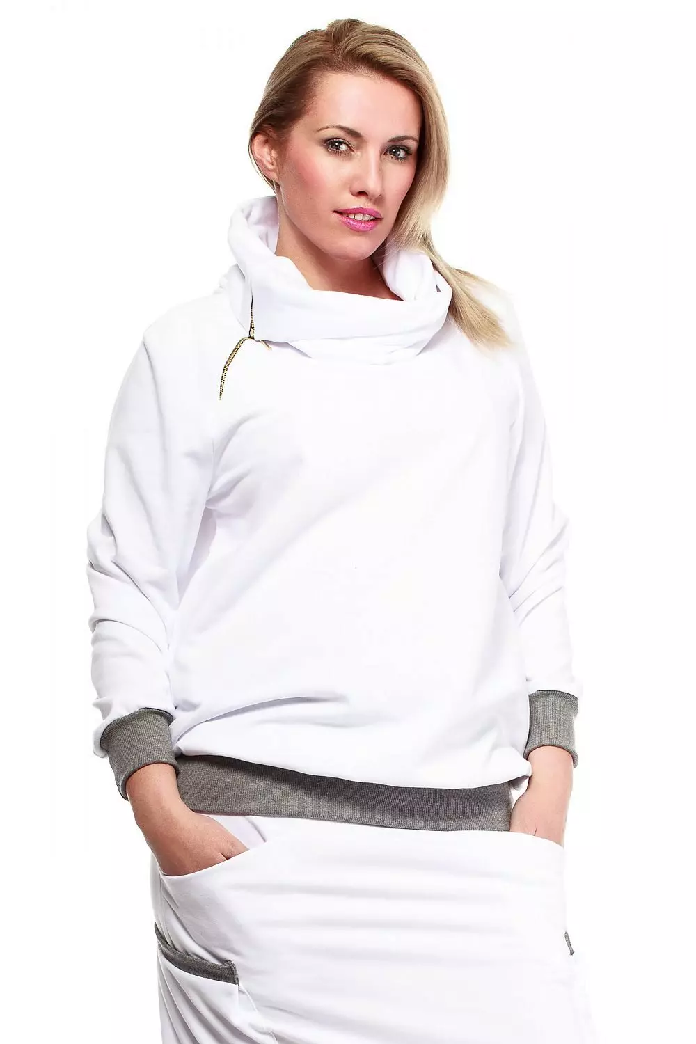 Kvinne Sweatshirts (238 Bilder): Fasjonable, Hoody, Store størrelser, Lightning, Long, Bomber, Sport, Varmt 1339_134