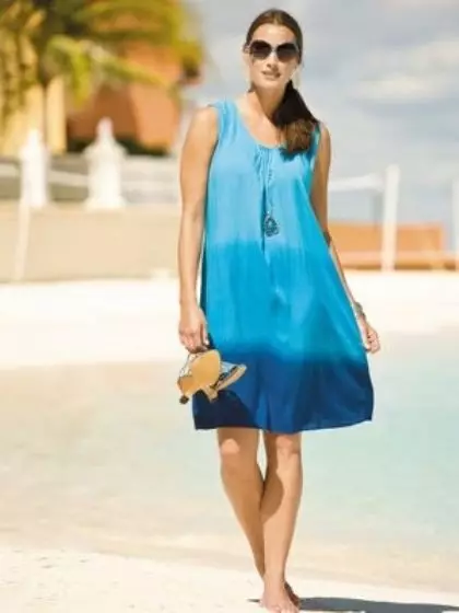 Плажа туника на големи димензии (59 фотографии): туника облека за целосна, долга, шифон, туника плажа фустан 13414_9