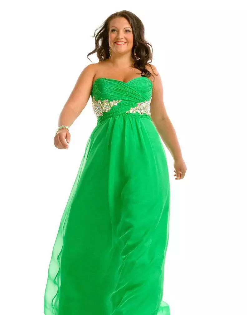 شام کے لئے روشن روشن سبز لباس