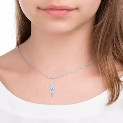 Çocuk zincirleri: Kızlar ve çocuklar için gümüş modeller, bir çocuk için gümüş zincir uzunluğu nasıl seçilir, 13481_15