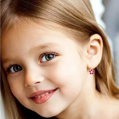 Children's silver earrings (52 photos): stylish earrings for girls, silver for children, models with green fianitis 13484_2