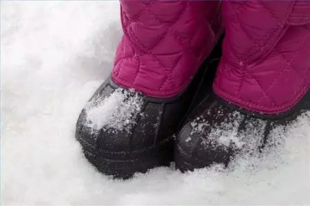 מגפיים אנטילופ (44 תמונות): מודלים של ילדים לסתיו ובחורף 13497_12