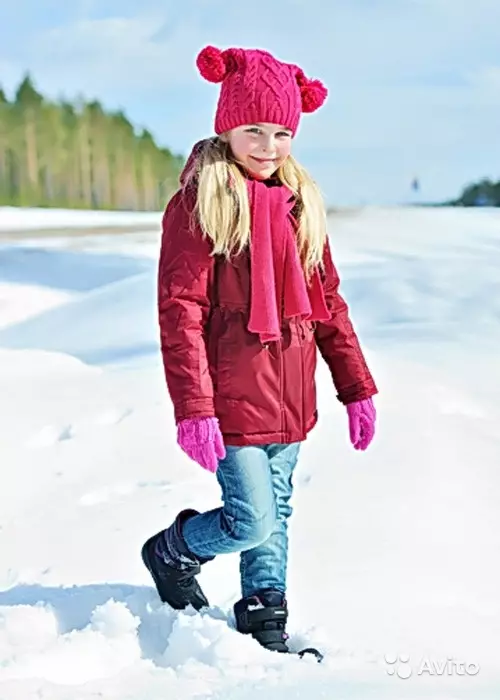 Zebra Boots (73 foto's): Children's Winterwâlde modellen foar famkes, resinsjes 13502_20