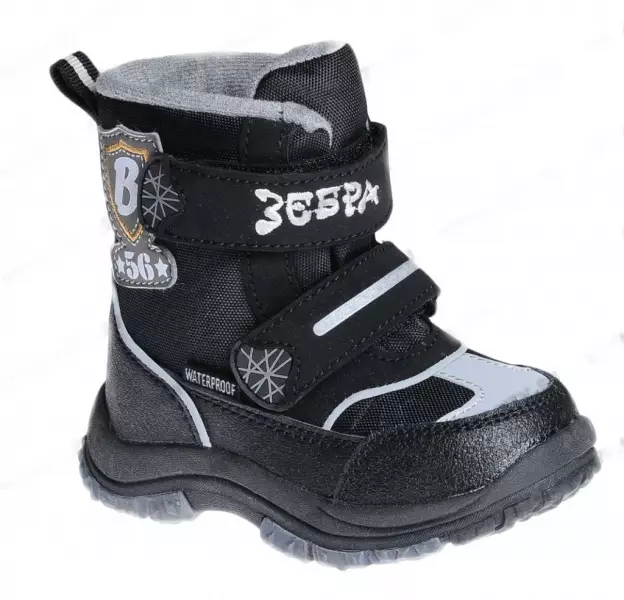 زیبرا جوتے (73 فوٹو): لڑکیوں کے موسم سرما میں موسم سرما کے موسم گرما ماڈل، جائزے 13502_60