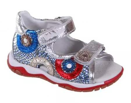 Tiflani Shoes (29 사진) : Typhlani의 모델의 재료 및 색상의 특징 13503_17