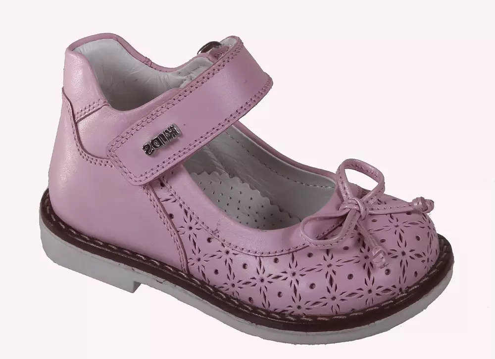 Tiflani skoene (29 foto's): eienskappe van die materiaal en kleure van modelle van Typhlani 13503_23