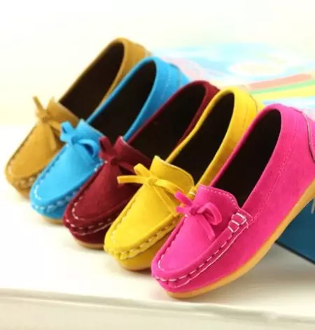 Children's Moccasins (54 photos): Shoes for children and adolescents, Fashion models Antilopa and Geox 13508_9