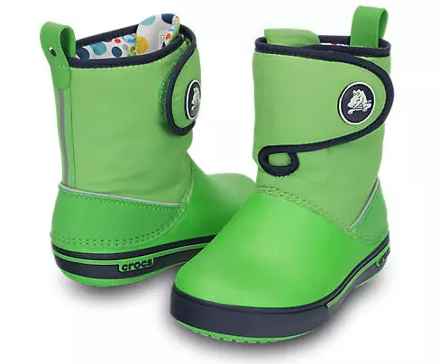 Ti bebe Winter Boots Boots pou ti fi (54 foto): cho mouche bòt pou sezon fredi 13510_30