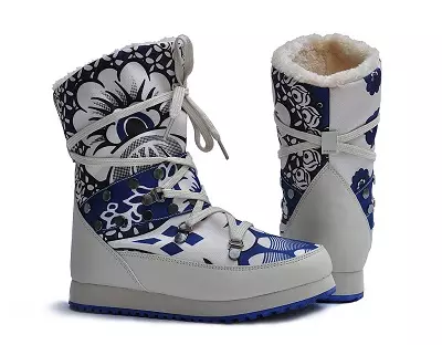 Бебе Зимни обувки Ботуши за момичета (54 снимки): Топли изтласващо ботуши за зимата 13510_34