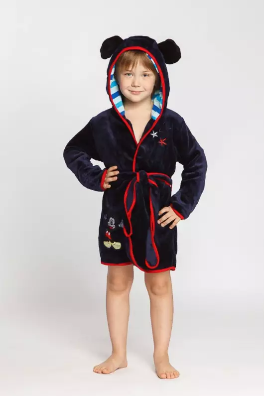 Kinderbadjas voor het zwembad (58 foto's): Modellen voor kinderen met een kap rits 13524_35