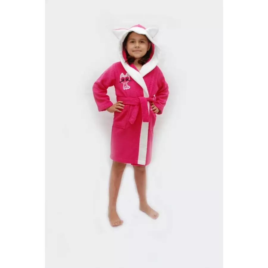 Children's bathrobe for the pool (58 photos): models for children with a hood zipper 13524_49