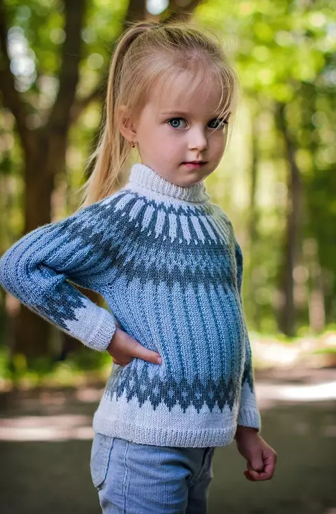 一個女孩的毛衣（111張照片）：兒童羊毛型號為20歲和青少年的女孩，喉嚨下的時尚 13526_42