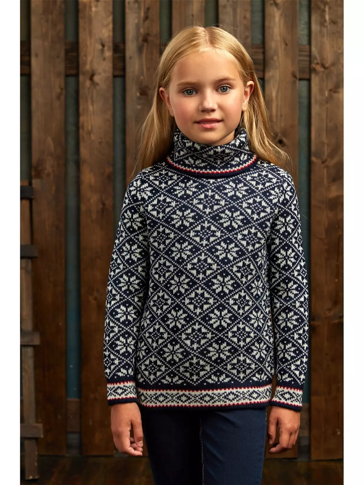 Maglione per una ragazza (111 foto): Modelli di lana per bambini Raglan per ragazze fino a 9 anni e adolescenti, alla moda sotto la gola per la scuola 13526_45