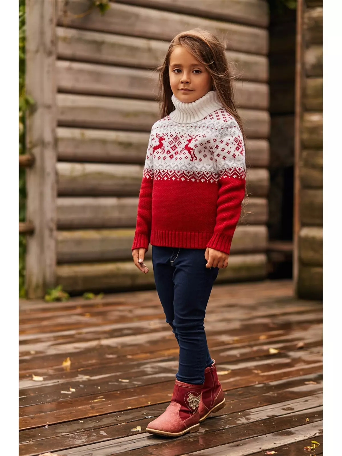 Sweater for a girl (111 photos): children's woolen models Raglan for girls up to 9 years old and teenagers, trendy under the throat for school 13526_46