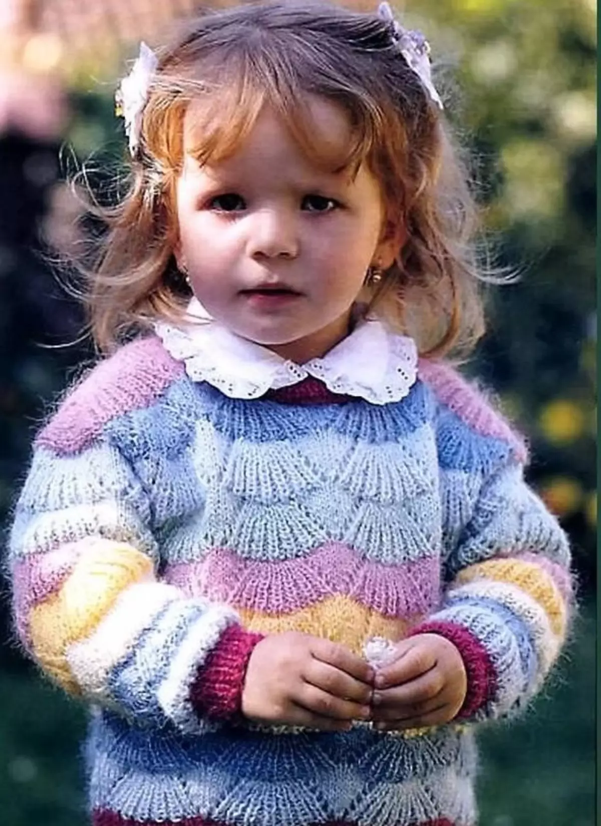 一個女孩的毛衣（111張照片）：兒童羊毛型號為20歲和青少年的女孩，喉嚨下的時尚 13526_48