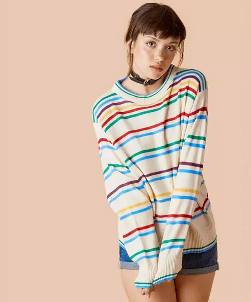 Džemper za djevojku (111 fotografije): Dječji vuneni modeli Raglan za djevojčice do 9 godina i tinejdžeri, trendi pod grlom za školu 13526_65