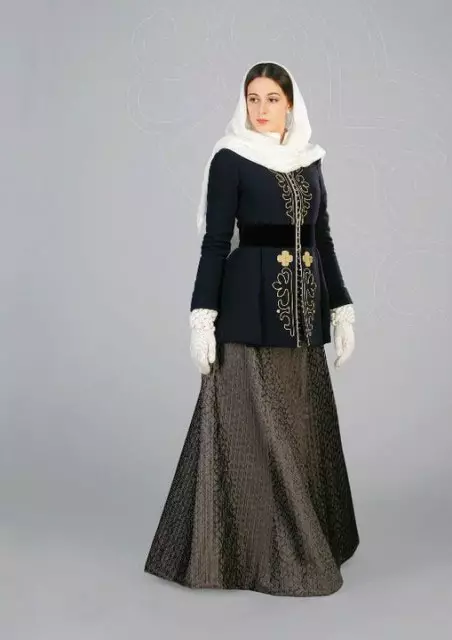 Gruzijas nacionālais tērps (67 fotogrāfijas): sieviešu tēls Gruzijas par meiteni, tradicionālo apģērbu gruzīnu 1353_36