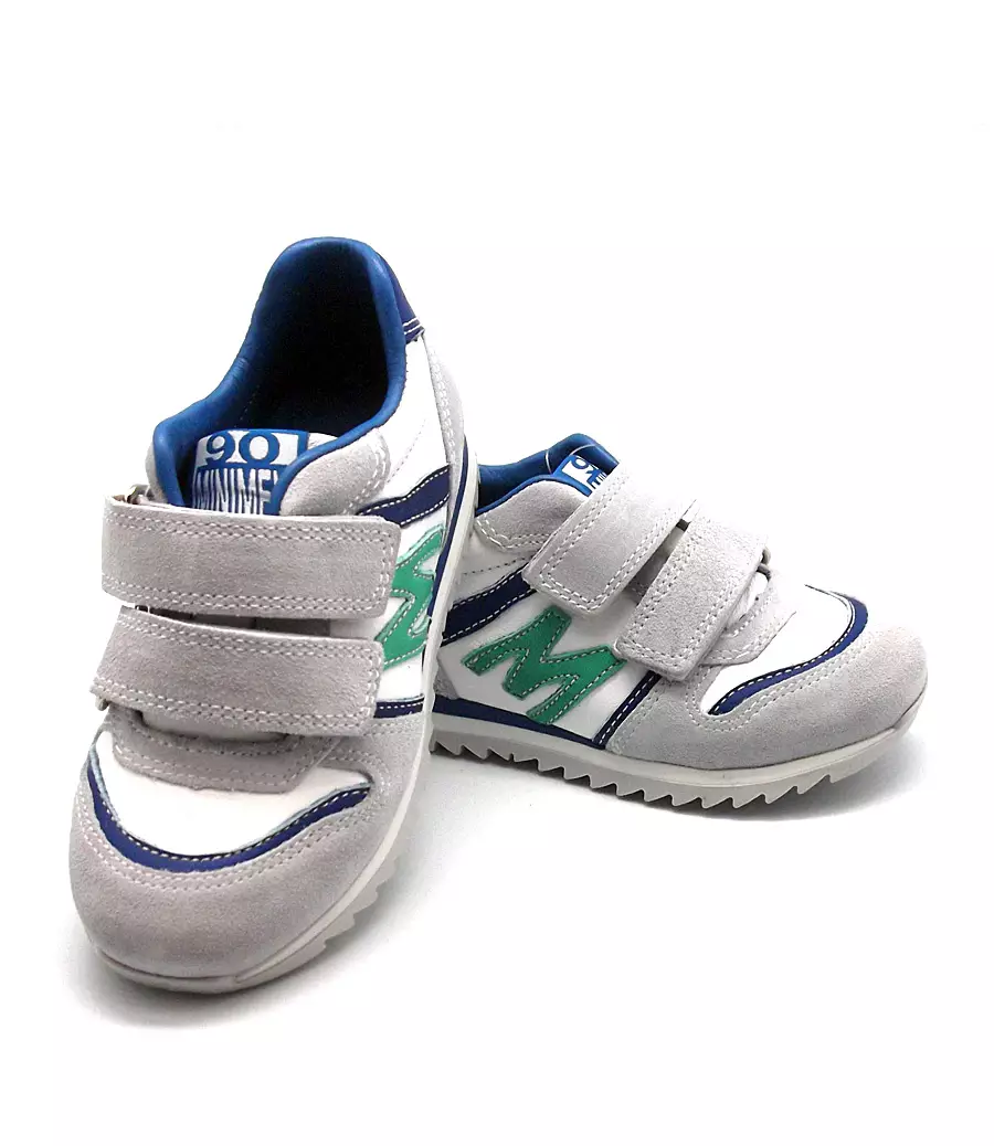 Minimen Sneakers (18 foto's): Kenmerke en voordele van kinders se skoene van die bekende handelsmerk 13548_5