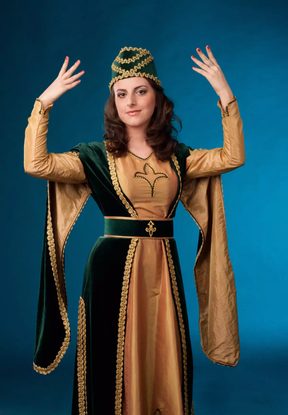 Тараз армянский национальный костюм женский
