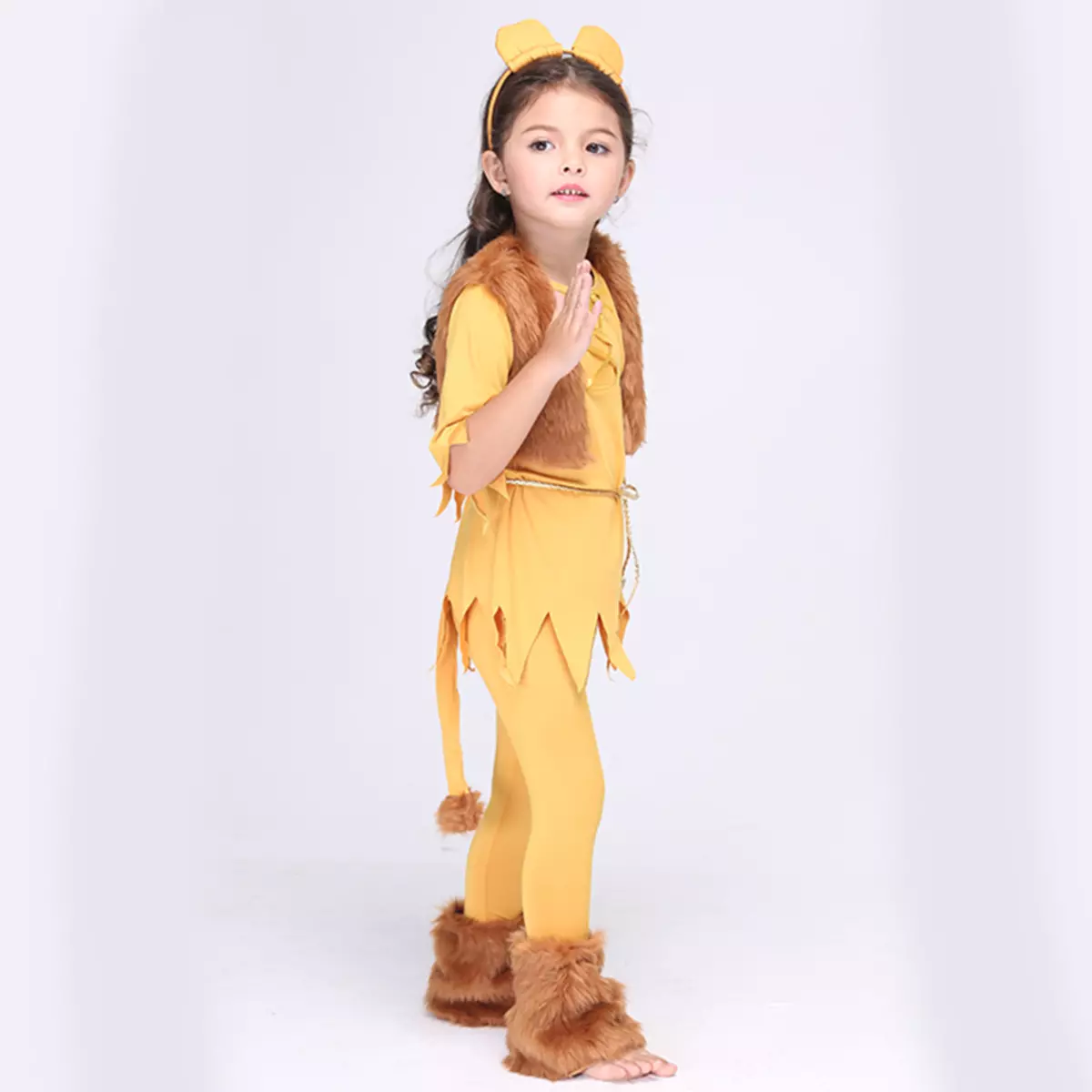 ჰელოუინი სარჩელი ბავშვებისათვის (65 ფოტო): ყველაზე ორიგინალური ბავშვთა outfit for ჰელოუინი, იდეები გოგონა 13554_16